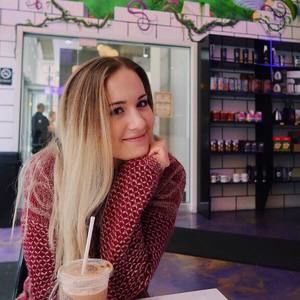 Meet your Posher, Lindy